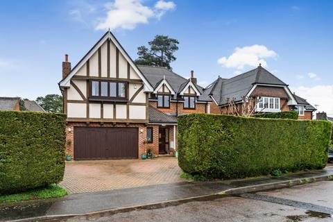 5 bedroom detached house for sale - Copped Hall Way, CAMBERLEY GU15