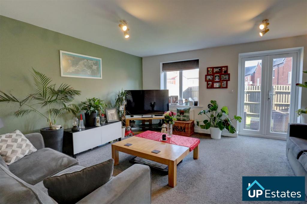 Tulip Tree Road, Camphill, Nuneaton 3 bed semidetached house for sale