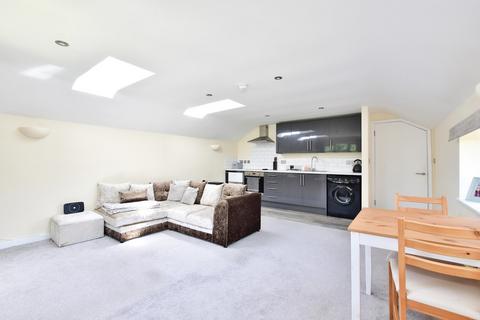 1 bedroom apartment for sale, Churchfield Road, Gerrards Cross SL9