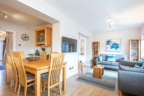 4 Flask View, Stannington, Sheffield, S6 6FF
