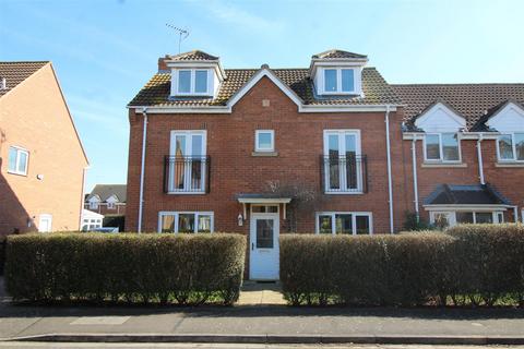 4 bedroom semi-detached house for sale, Reedland Way, Hampton Vale, Peterborough
