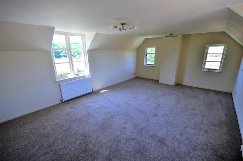 Bedroom 1.JPG