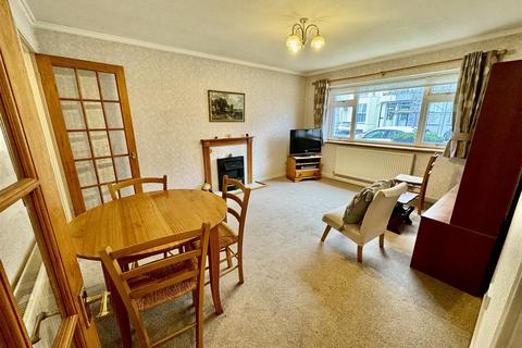 2 bedroom flat for sale, Churton Street, Pwllheli