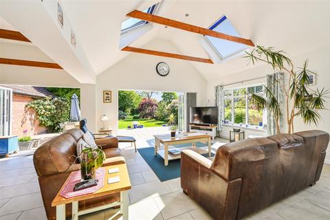 Rivendell Level Mare Lane, Eastergate, Chichester, PO20 3SA