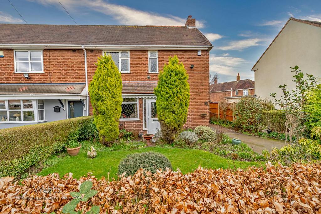 Oak Road, Walsall WS3 2 bed end of terrace house for sale £179,995