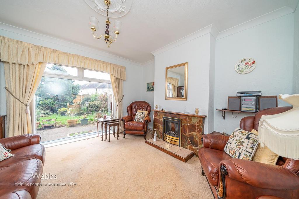 Oak Road, Walsall WS3 2 bed end of terrace house for sale £179,995