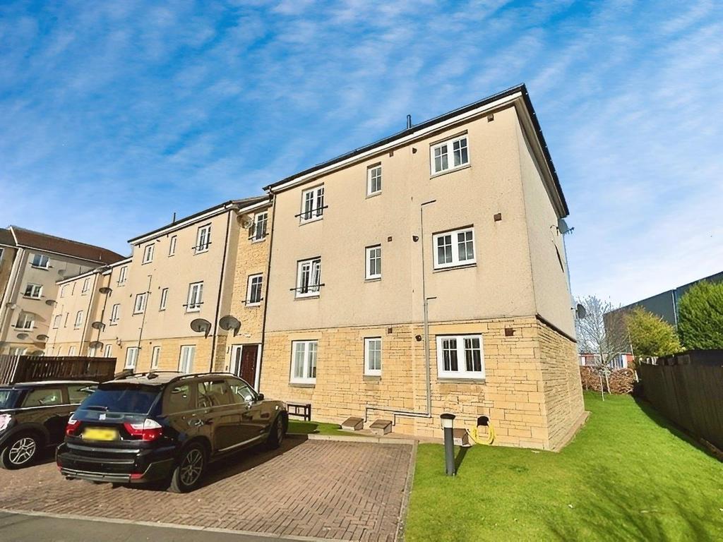 Balfour Gardens, Glenrothes 2 bed apartment - £115,000