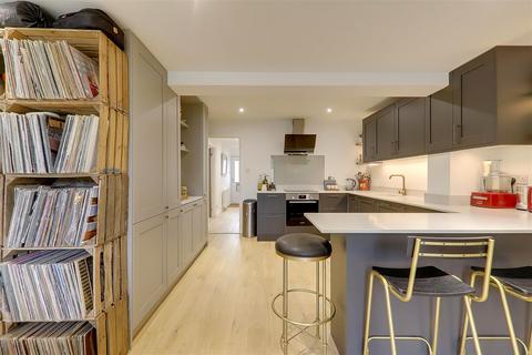 26 Hurley Road, Worthing, BN13 2PB