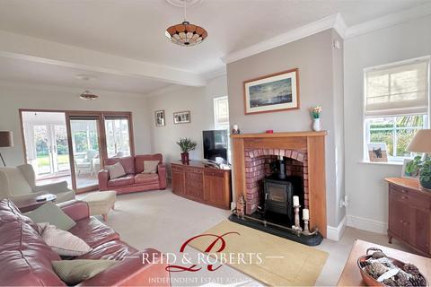 4 bedroom detached house for sale, Raikes Lane, Sychdyn, Mold