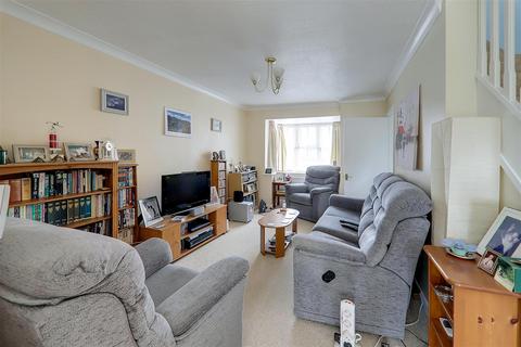 2 bedroom terraced house for sale, Cypress Avenue, Worthing BN13