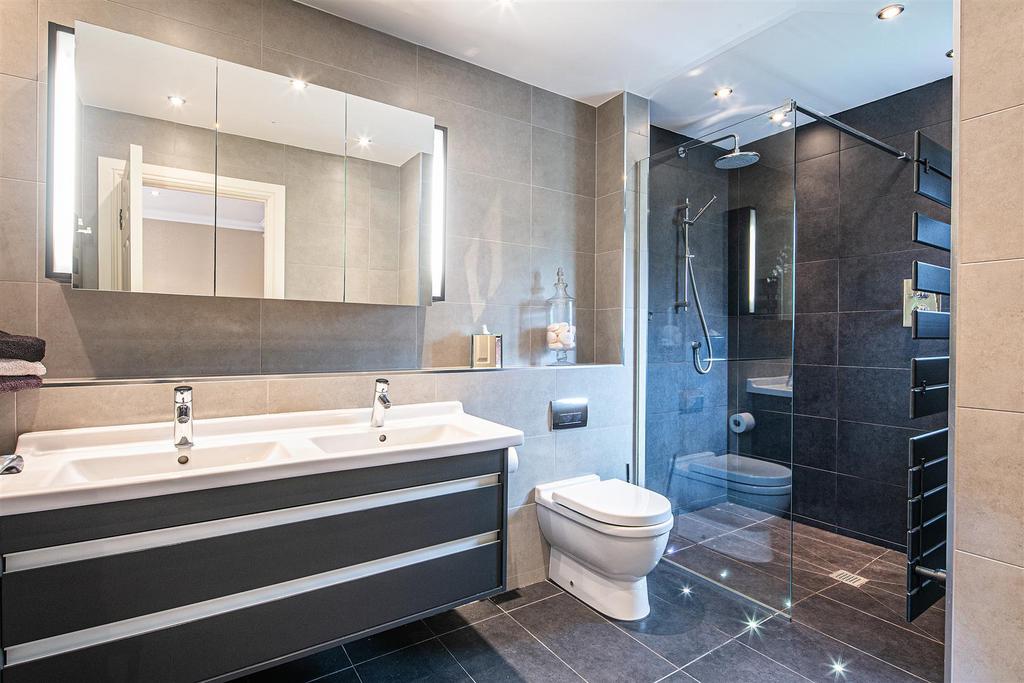 Principal ensuite