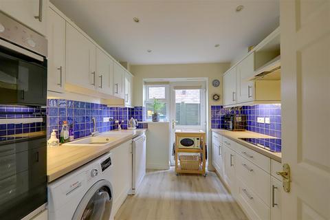 3 bedroom detached house for sale, Hunters Mews, Arundel BN18