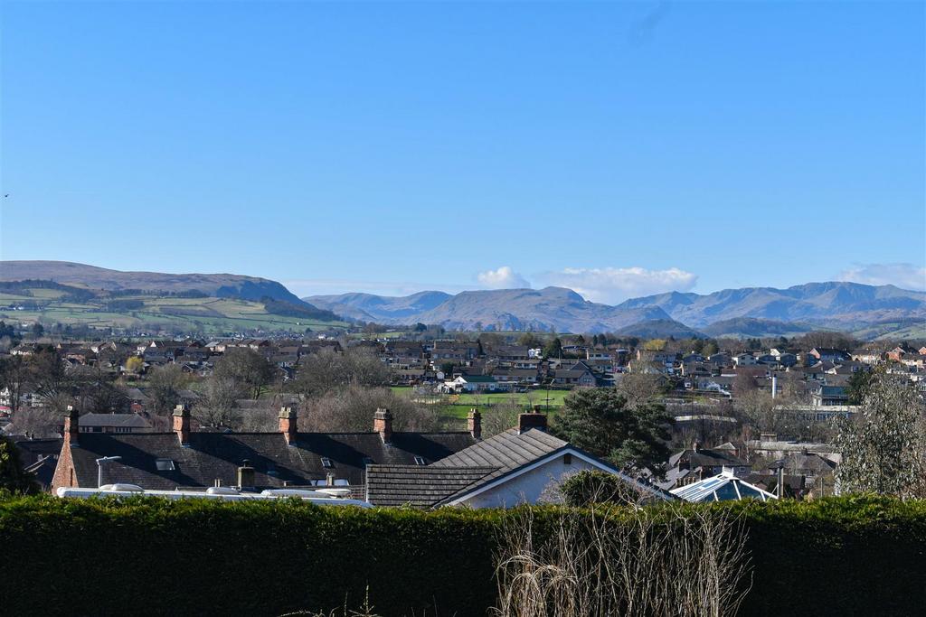 Barco Avenue, Penrith 4 bed bungalow £630,000