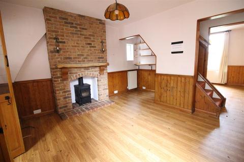 2 bedroom detached house for sale, Woodside, Epping CM16