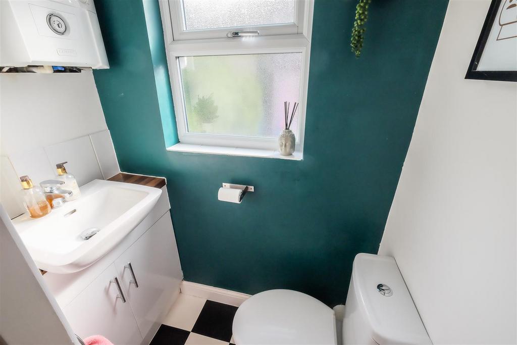 Groundfloor WC