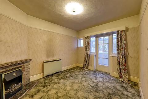 3 bedroom terraced house for sale, Bruce Avenue, Worthing BN11