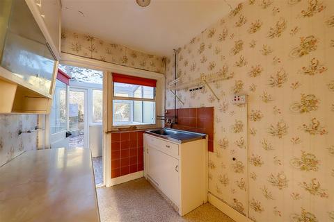 3 bedroom terraced house for sale, Bruce Avenue, Worthing BN11