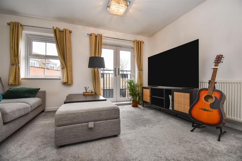 Lounge / Dining Room