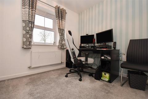 15 Broad Avenue, Hessle, HU13 0FH