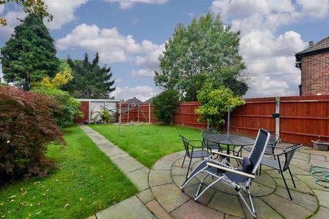 3 bedroom semi-detached house for sale - Stoneleigh Park Road, Stoneleigh