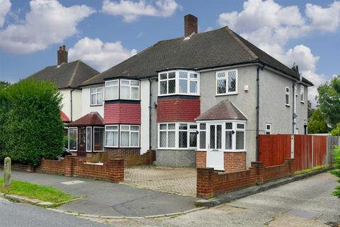 163 Stoneleigh Park Road, Epsom, KT19 0RH
