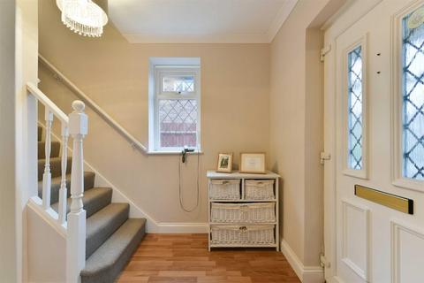 163 Stoneleigh Park Road, Epsom, KT19 0RH