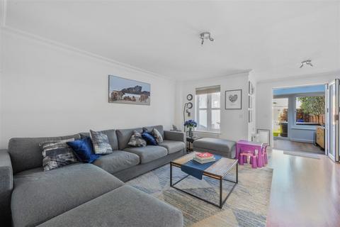 8 Millais Crescent, Epsom, KT19 0HE