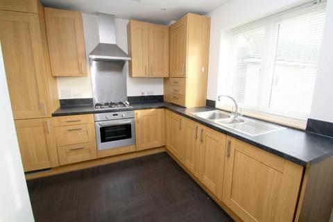 1 bedroom apartment for sale - The Rushes, Wapshott Road, Staines-upon-Thames, TW18