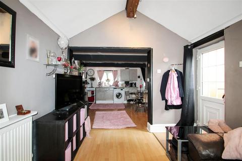 1 bedroom cottage for sale - High Street, Ringstead NN14