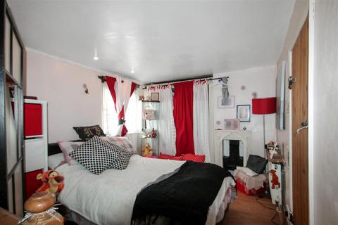 1 bedroom cottage for sale, High Street, Ringstead NN14