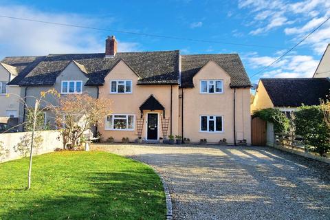 7 Bignell View, Chesterton, Bicester, OX26 1UJ
