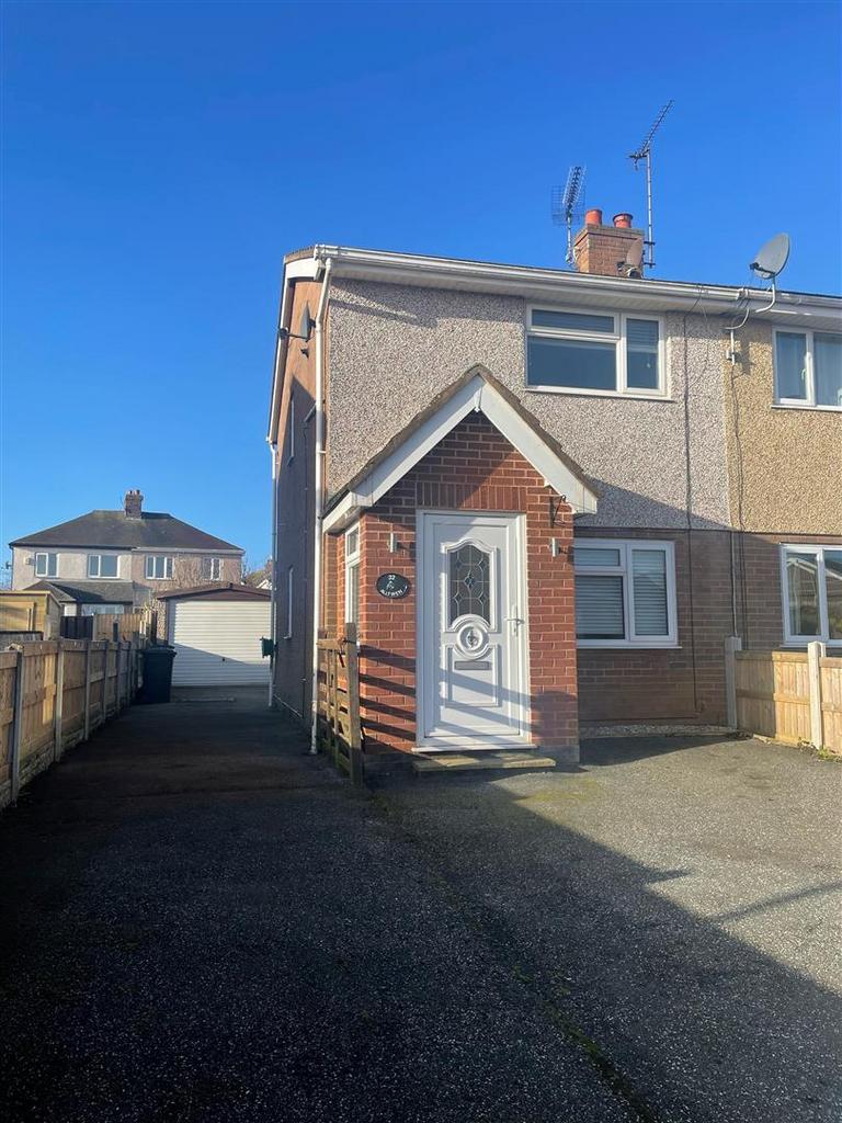 Alltwen, Llysfaen, Colwyn Bay 2 bed semidetached house for sale £154,950