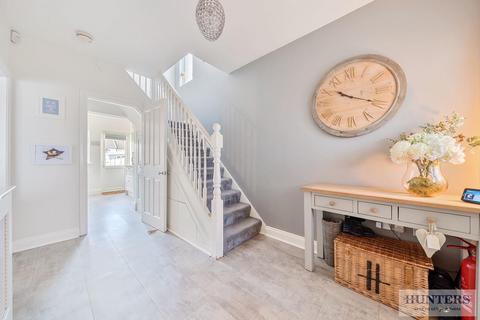 2 Longleigh Lane, Bexleyheath, DA7 5SL