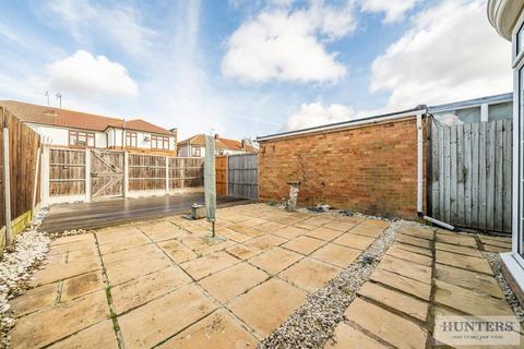 13 The Vyne, Bexleyheath, DA7 6DZ
