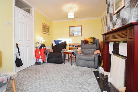 2 bedroom semi-detached bungalow for sale, Hall View, Messingham, Scunthorpe