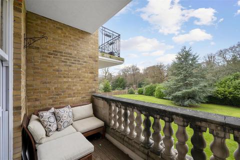 60 Chapman Square, London, SW19 5QU