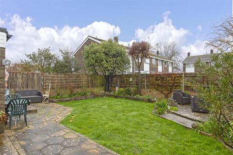 36 Coleridge Crescent, Goring By Sea, Worthing, BN12 6LT