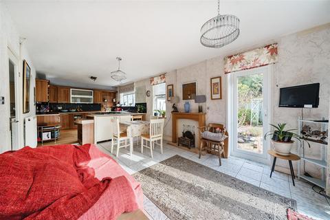 4 bedroom detached house for sale, Ashleigh Terrace, Jersey Marine, Neath