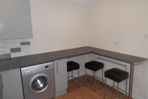 2 bedroom flat to rent - Muirton Place, Perth
