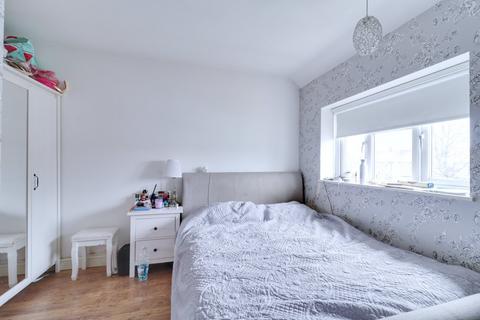 2 Monnow Green, Aveley, South Ockendon, RM15 4RR