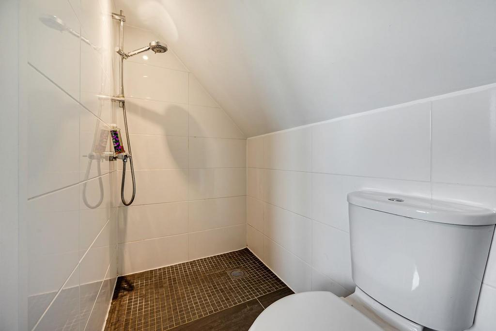 Top Floor Shower Room