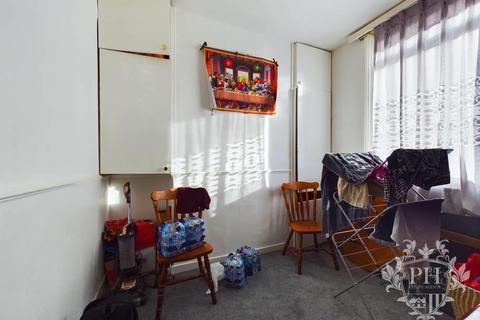 24 Errol Street, Middlesbrough, TS1 3LR