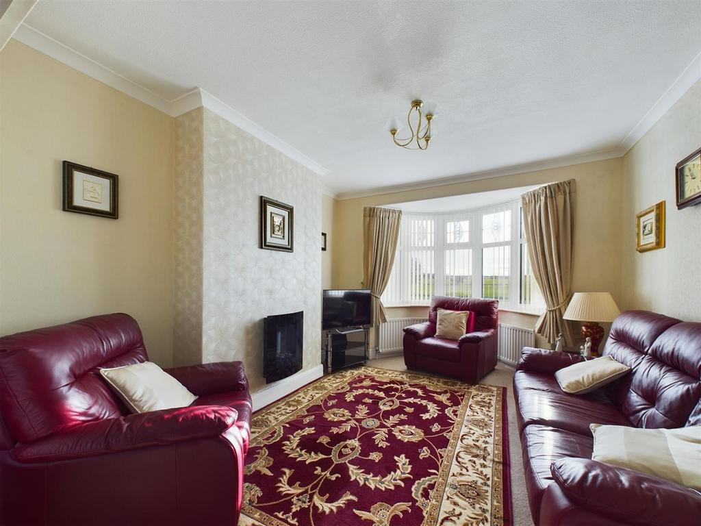 Drumoyne Gardens, West Monkseaton 2 bed semidetached bungalow for sale