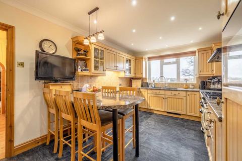 5 bedroom chalet for sale, Datchet Road, Horton SL3