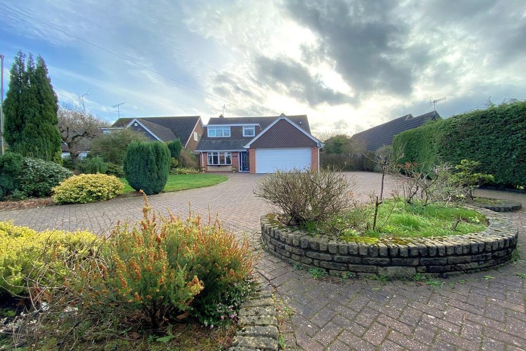 Leys Close, Pedmore, Stourbridge, DY9 3 bed detached house for sale £