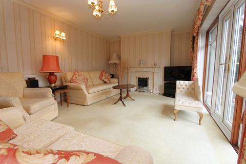 3 bedroom detached house for sale, Leys Close, Pedmore, Stourbridge, DY9