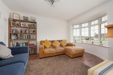 4 bedroom semi-detached house for sale, Columbia Avenue, Whitstable