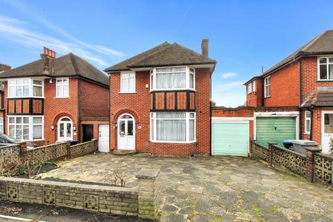 3 bedroom detached house for sale, Beverley Drive, Edgware, HA8