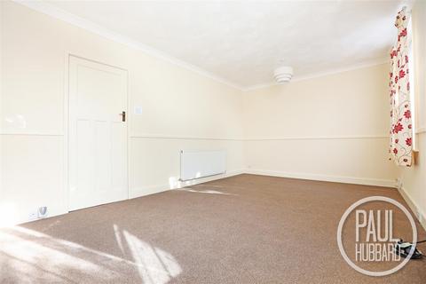 2 bedroom semi-detached bungalow for sale, Homefield Avenue, Lowestoft