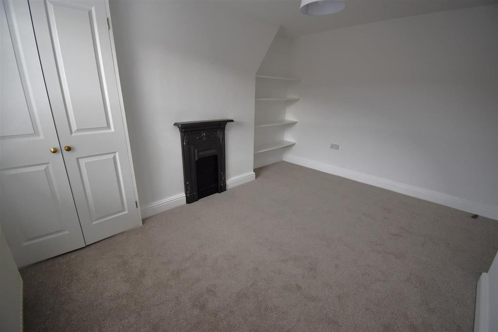 Bedroom 1.2.JPG